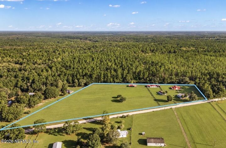 Property Photo:  28541 Trigg Road  FL 32046 