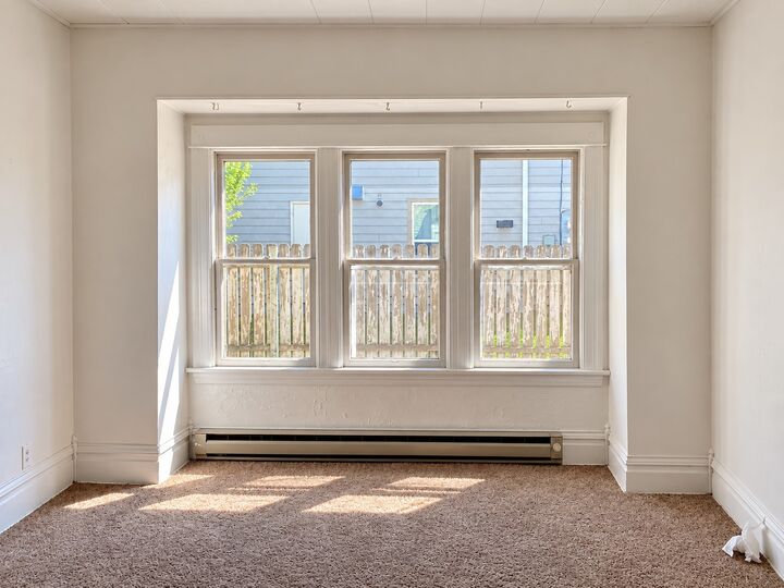 Property Photo:  813 S 3rd Street W  MT 59801 