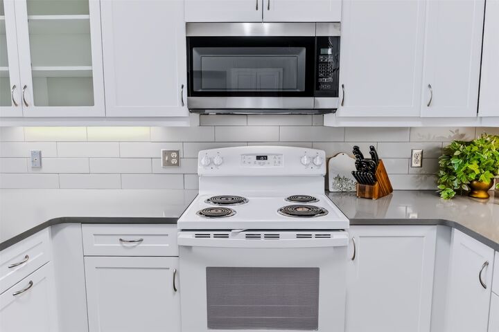 Property Photo:  100 Woodlands Way B-204  MT 59901 