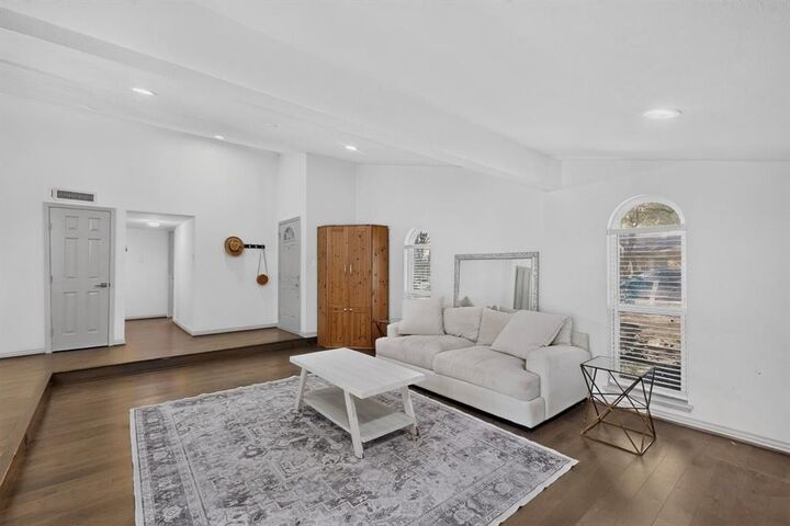 Property Photo: 10854 Villa Haven Drive TX 75238