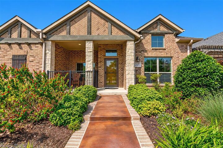 Property Photo: 919 Birds Fort Trail TX 76005