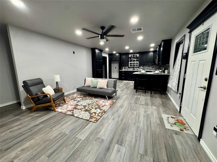 Property Photo:  302 S 15th Street  OK 73018 