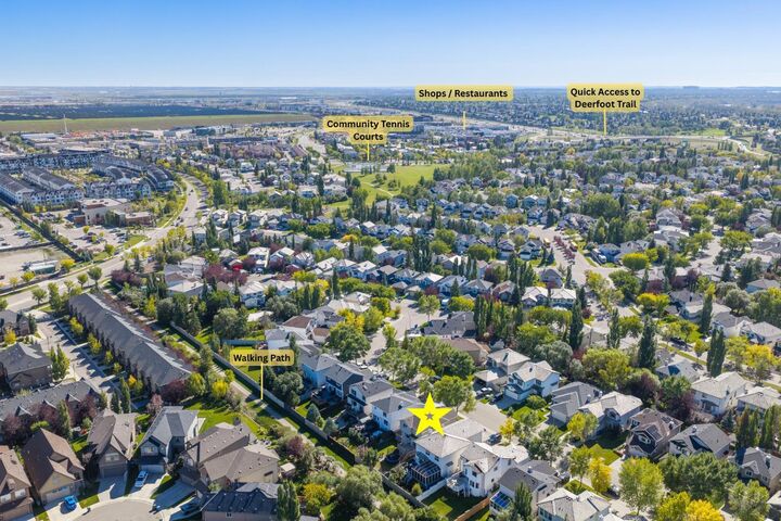 Property Photo: 42 Douglas Glen Circle SE AB T2Z 3T3
