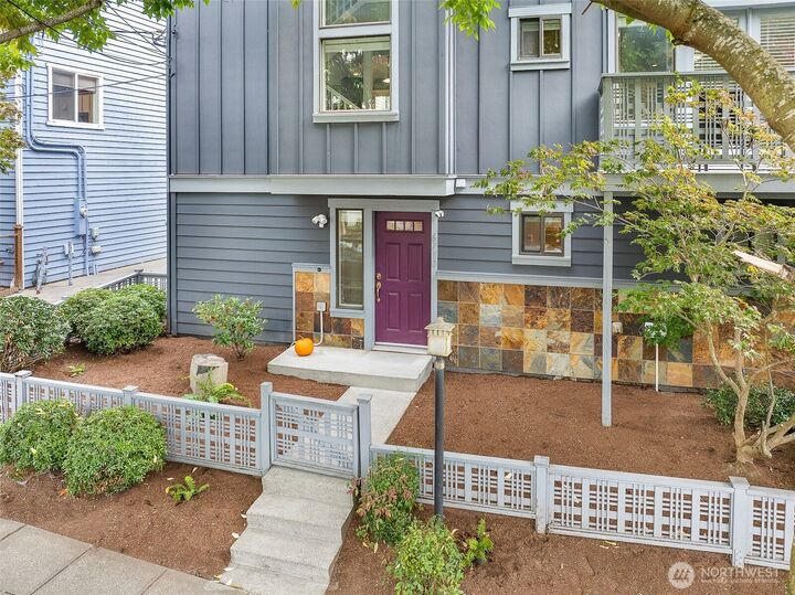 Property Photo:  6710  Alonzo Avenue NW  WA 98117 