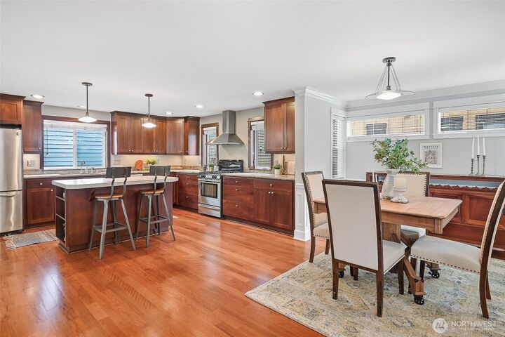 Property Photo: 6710 Alonzo Avenue NW WA 98117