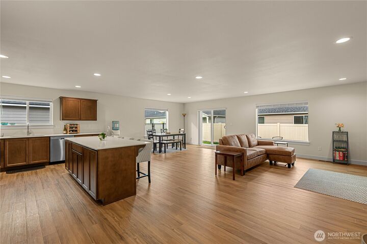 Property Photo:  104  Salmon Drive  WA 98801 