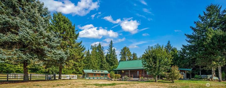 Property Photo:  13515 SE 259th Avenue  WA 98272 