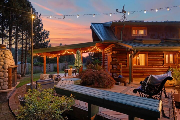 Property Photo: 13515 259th Avenue SE WA 98272