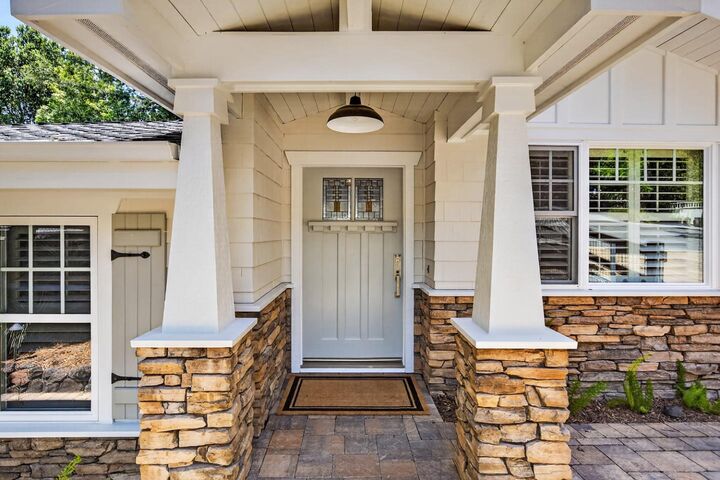 Property Photo: 63 Ridge Court CA 94062