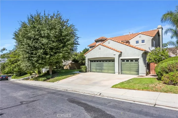 Property Photo: 27519 Paper Bark CA 92562