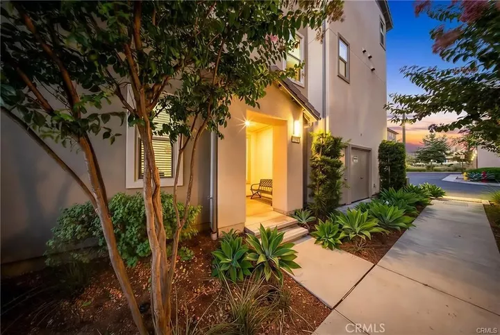 Property Photo:  204 Keeper  CA 92618 