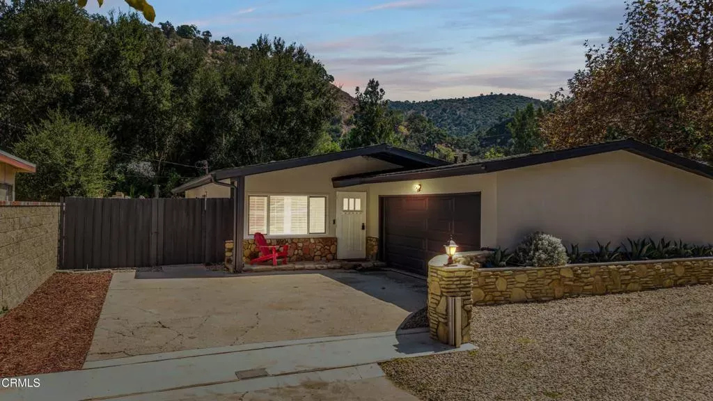 Property Photo:  10674 Creek Road  CA 93023 