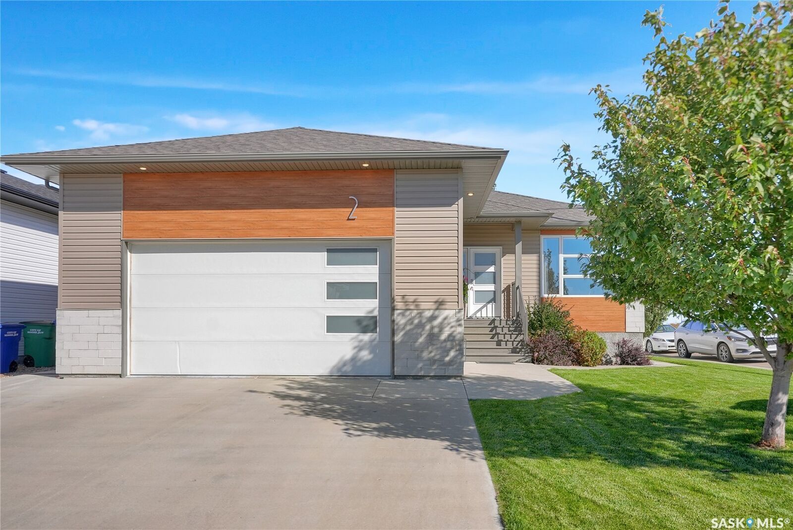 Property Photo:  2 Broda Terrace  SK S6J 0E1 