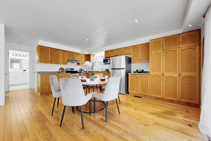 Property Photo:  941 Lake Drive N  ON L4P 3E9 