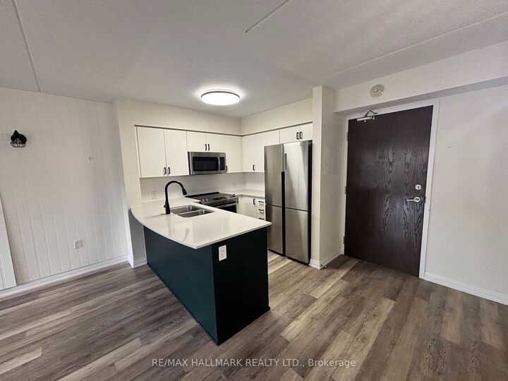 Photo de la propriété:  40 Via Rosedale Avenue 216  ON L6R 4A4 