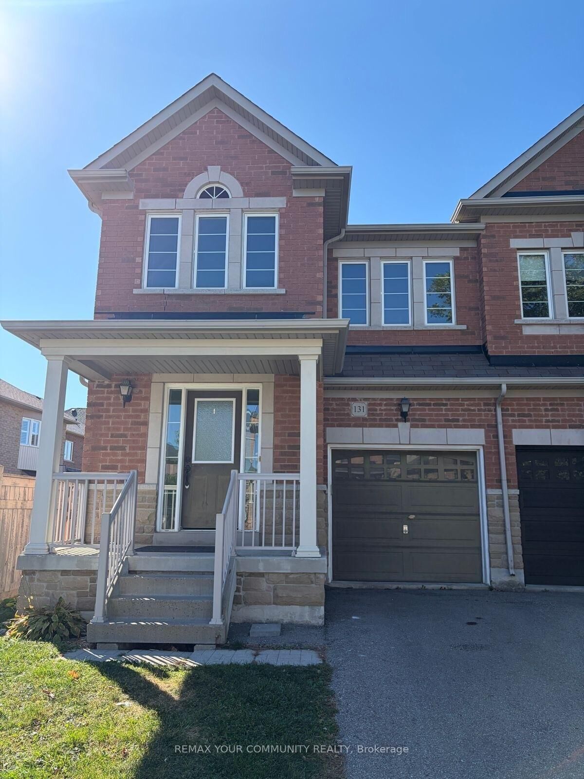 Property Photo:  131 Jonas Milway Drive  ON L4A 0M5 