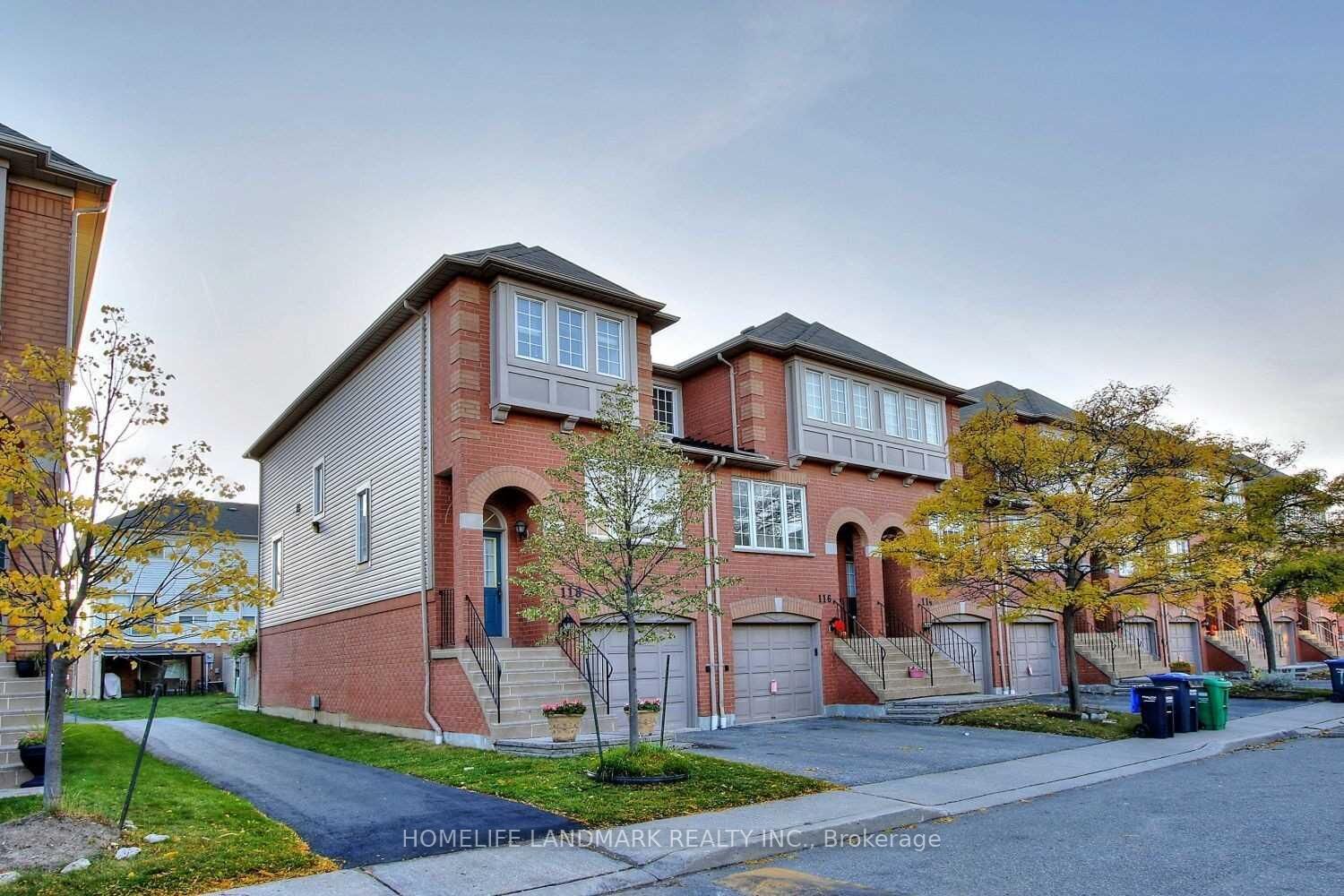 Property Photo:  5030 Heatherleigh Avenue 118  ON L5V 2G7 