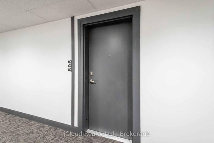 Property Photo:  1 Wellington Street 806  ON N3T 2L3 