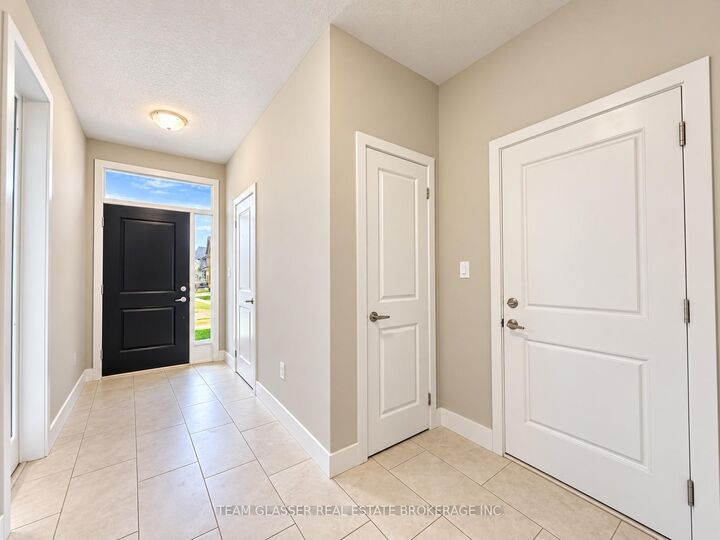 Property Photo:  745 Chelton Road 20  ON N6M 0A2 