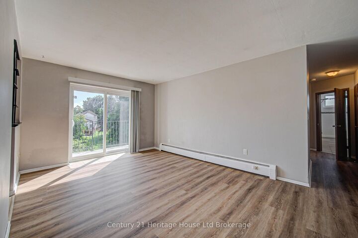 Property Photo:  770 Hughson Street 401  ON N4S 4P5 