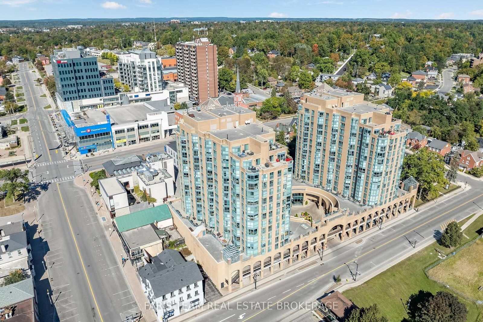 Property Photo:  140 Dunlop Street E 508  ON L4M 6H9 