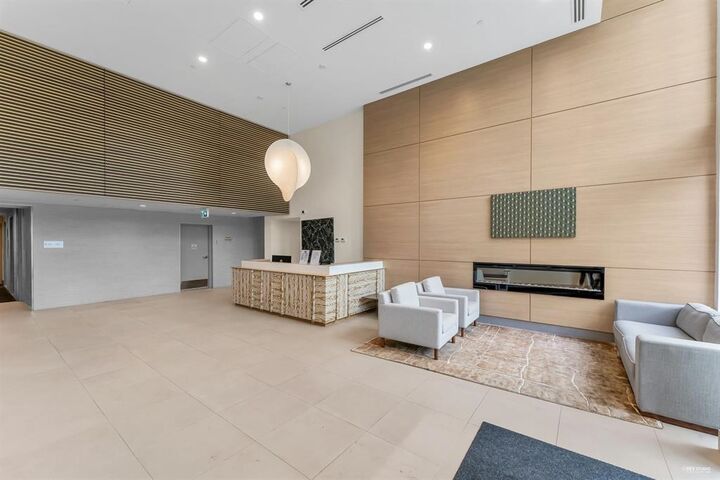 Property Photo:  13318 104 Avenue 1902  BC V3T 0R2 