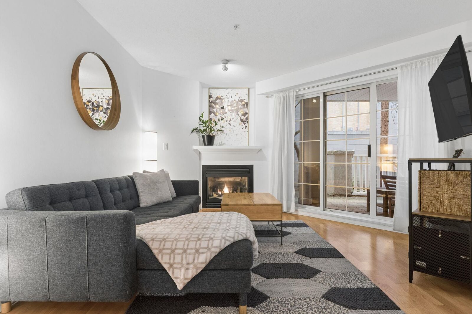 Property Photo:  147 E 1st 112  BC V7L 1B2 