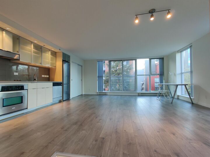 Property Photo:  168 Powell Street 511  BC V6A 0B2 