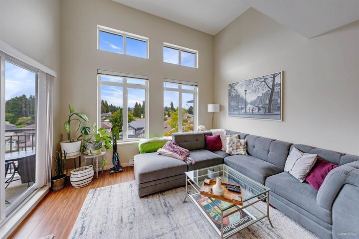 Property Photo: 12350 Harris Road 417 BC V3Y 0C5