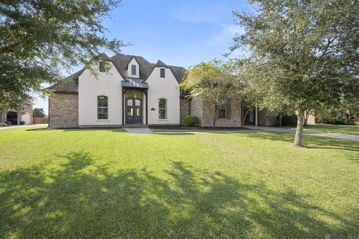 Property Photo:  6447 Coushatta Dr  LA 70737 