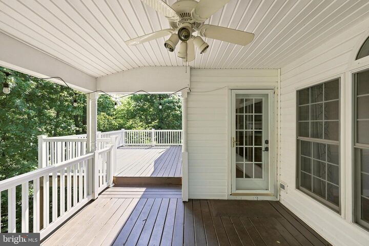 Property Photo:  151 Travis Court  VA 22602 