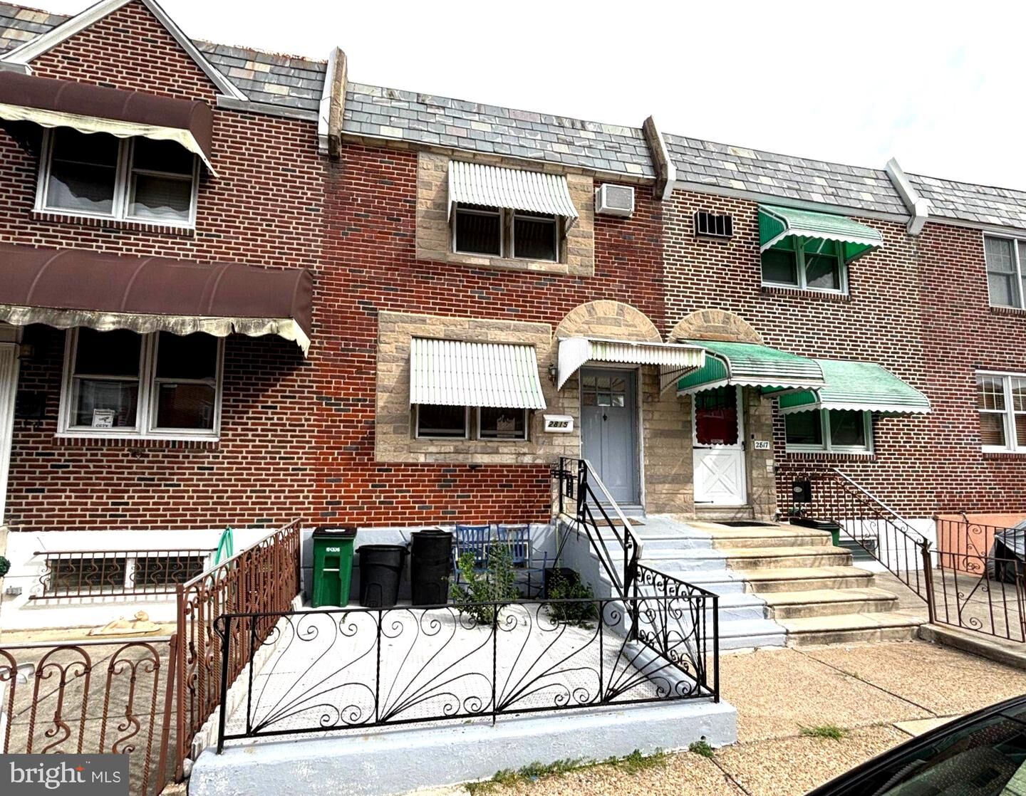 Property Photo: 2815 S Mildred Street PA 19148