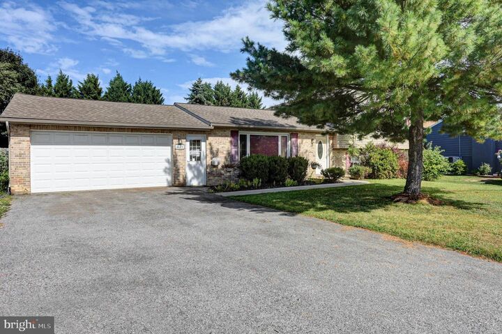 Property Photo:  4125 Ricklyn Drive  PA 17202 
