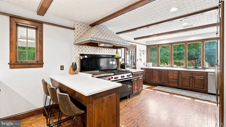 Property Photo:  1011 Washington Lane  PA 19046 