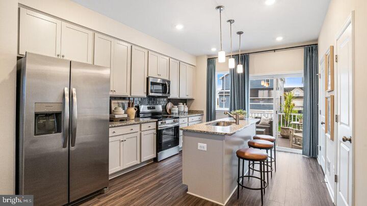 Property Photo:  427 Silver Birch Drive Hs 230  WV 25438 