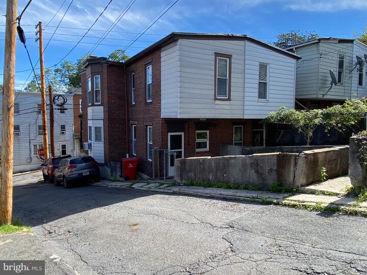 Property Photo:  305 S 2nd Street  PA 17901 