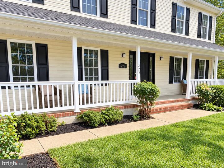 Property Photo:  225 Autumn Lane  MD 21617 