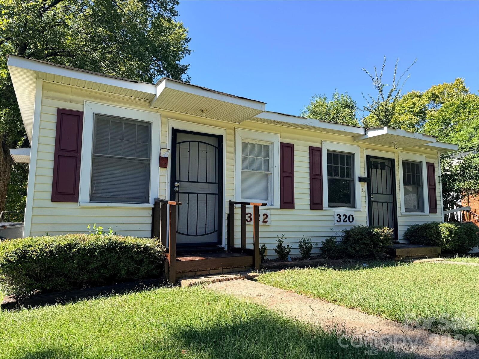 Property Photo: 320 Harrison Street NC 28208