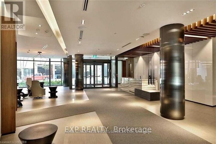 Property Photo: 38 Cameron Street Ph19 ON M5T 0C3