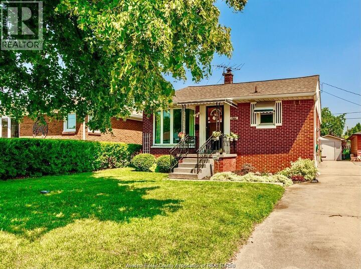 Property Photo:  3775 Myrtle  ON N9C 2C9 
