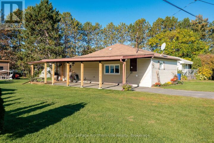 Property Photo:  197 Montreal Street  ON P2B 3H4 