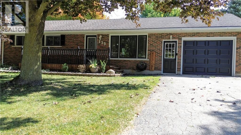 Property Photo:  135 Queen Street South  ON N0G 1B0 