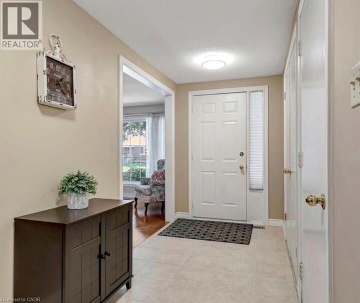 Property Photo:  8 Lowell Street South Upper  ON N1R 5C7 