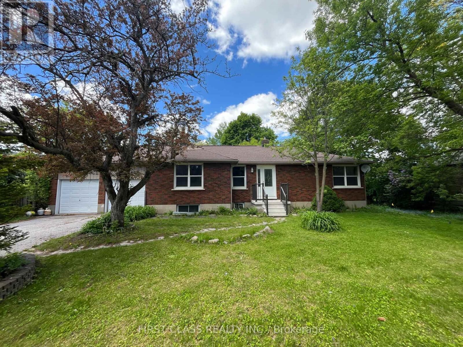 Property Photo:  66 North Lake Road  ON L4E 3A2 