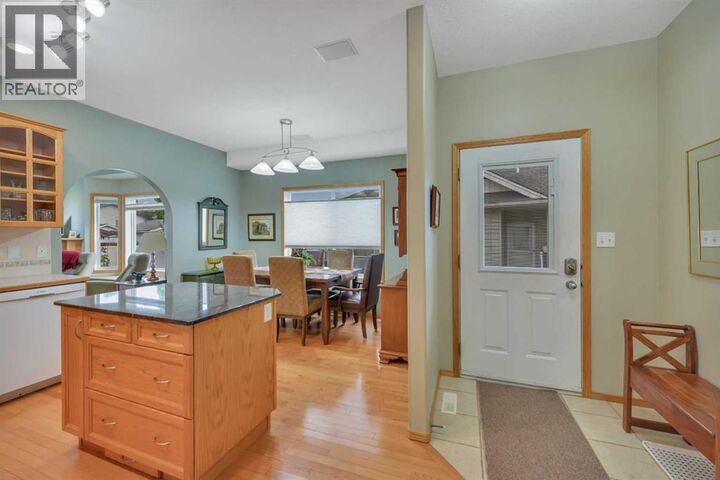 Property Photo: 939 Ramage Crescent AB T4P 3Z9