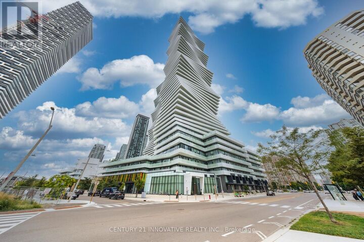 Property Photo:  3883 Southeast Quartz Road West 4011  ON L5B 0M4 