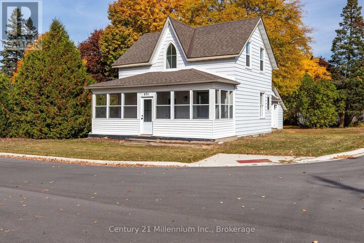 Property Photo: 631 Louis Street ON N0H 2C4