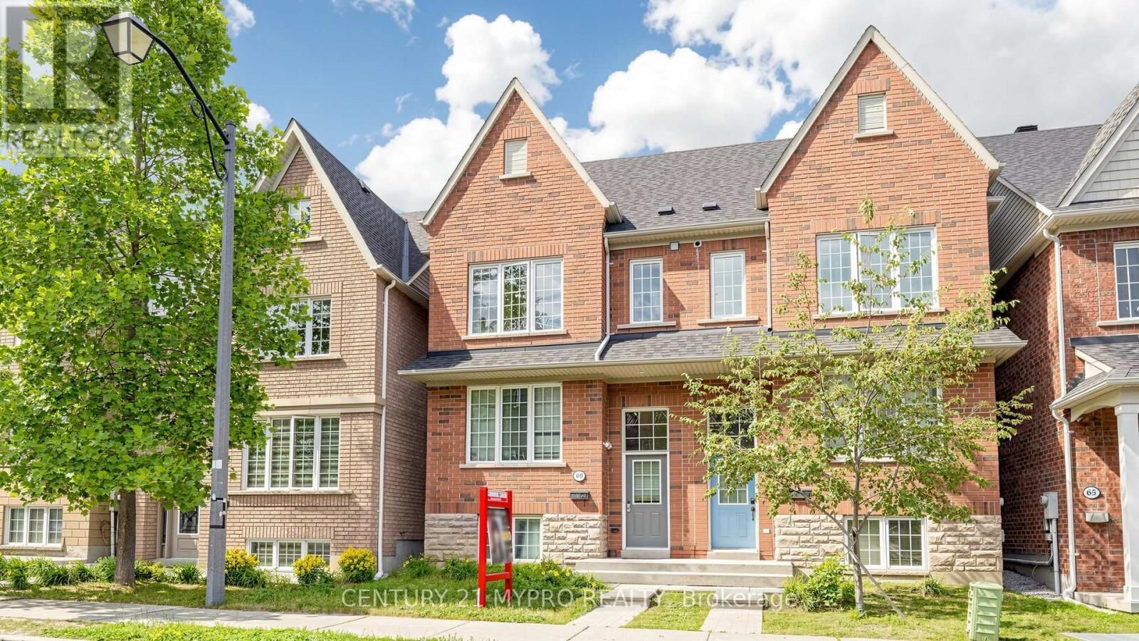Property Photo:  69 Haynes Avenue  ON M3J 0C3 