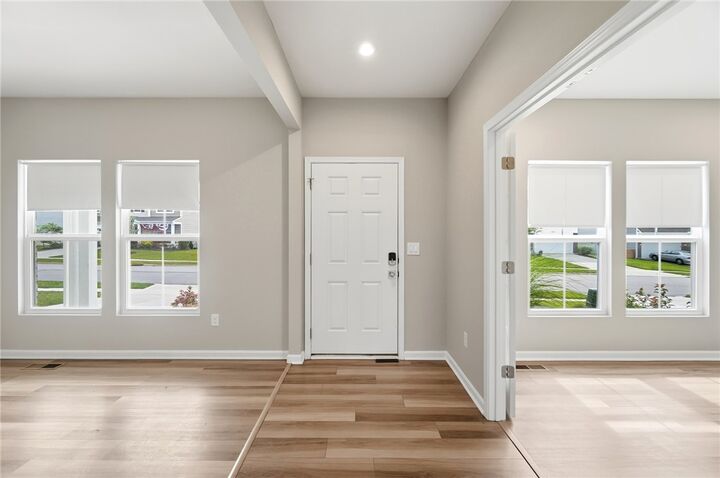 Property Photo: 1647 Arden Bend OH 45324