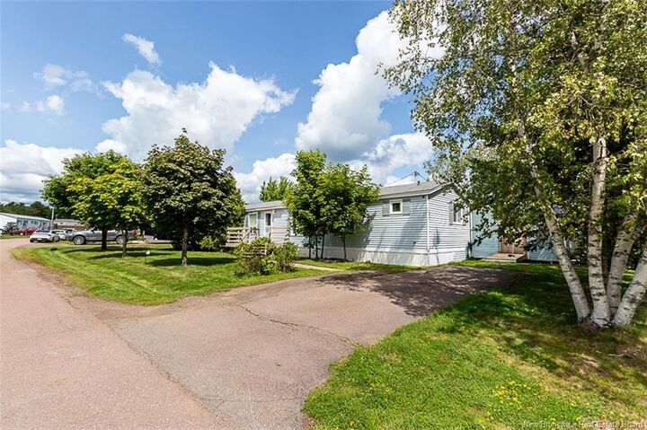 Property Photo:  6 Lausanne Street  NB E1H 2Y4 